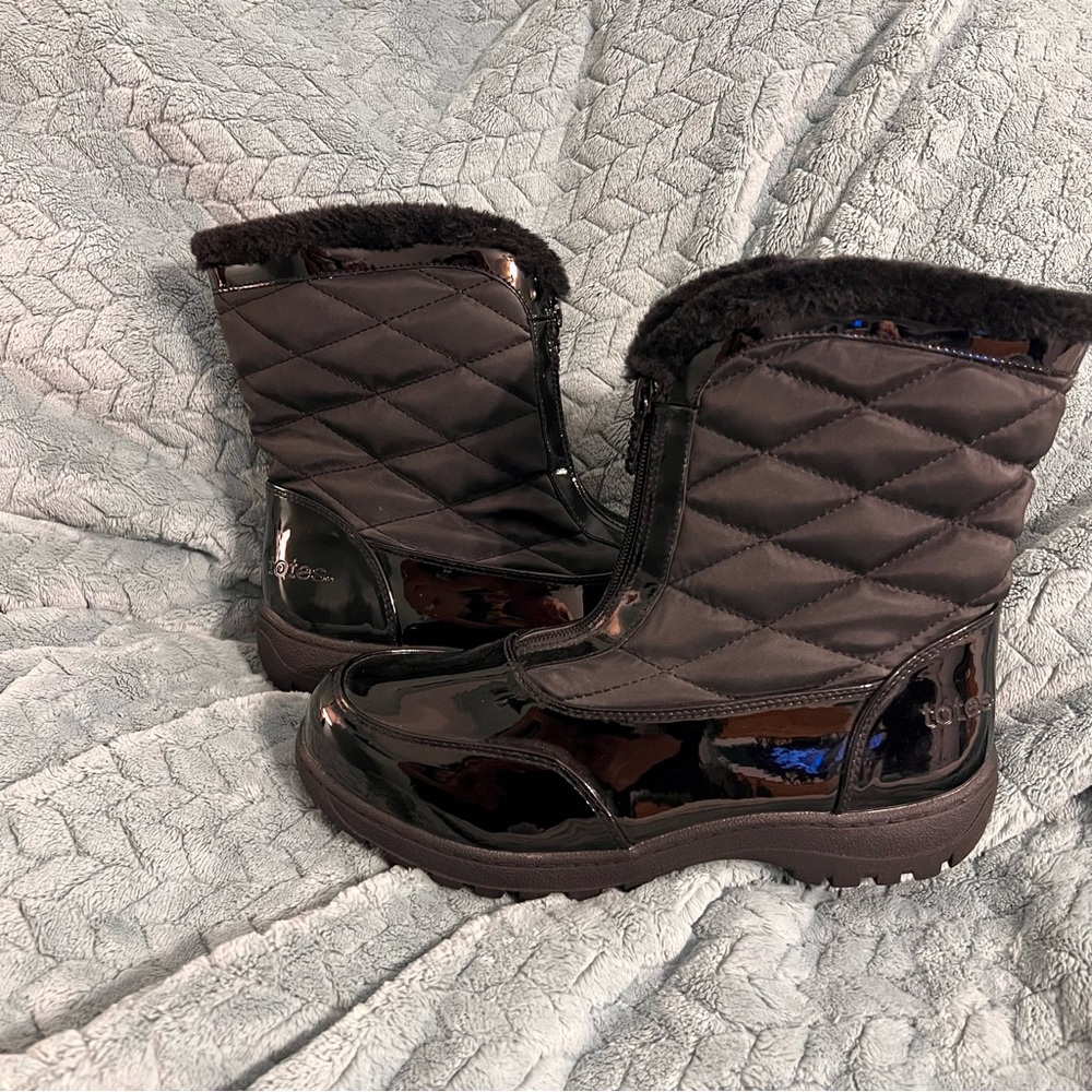 Winter Boots Women’s Black Quilted